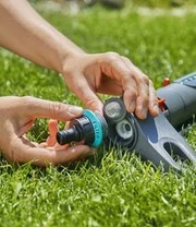 GARDENA Aquazoom L - Zwenksproeier 4 GARDENA Aquazoom L - Zwenksproeier – Bild 4